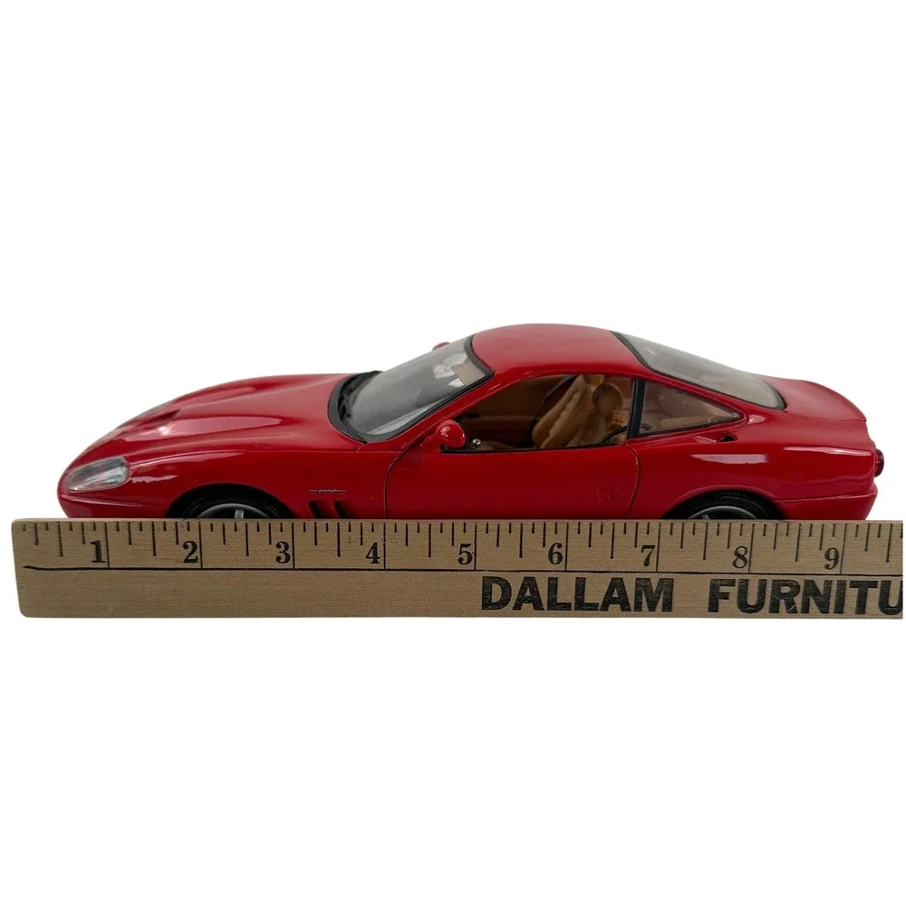 Ferrari‎ Diecast Model Car Red 550 Maranello Pininfarina 1:18 Rosso Corsa